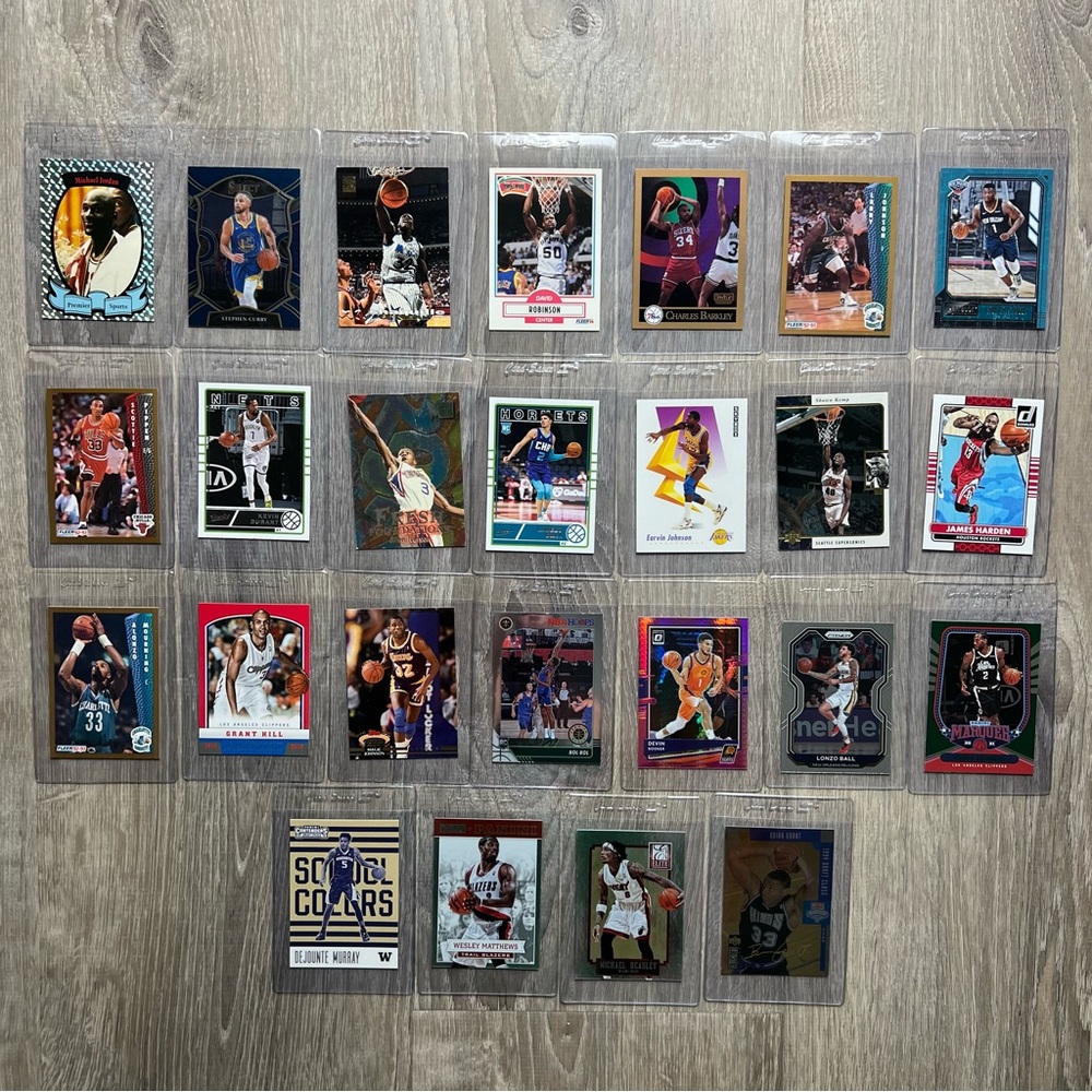 NBA 25‎ Cards Jordan Curry Pippen Durant Hill Barkley Iverson in Card Savers